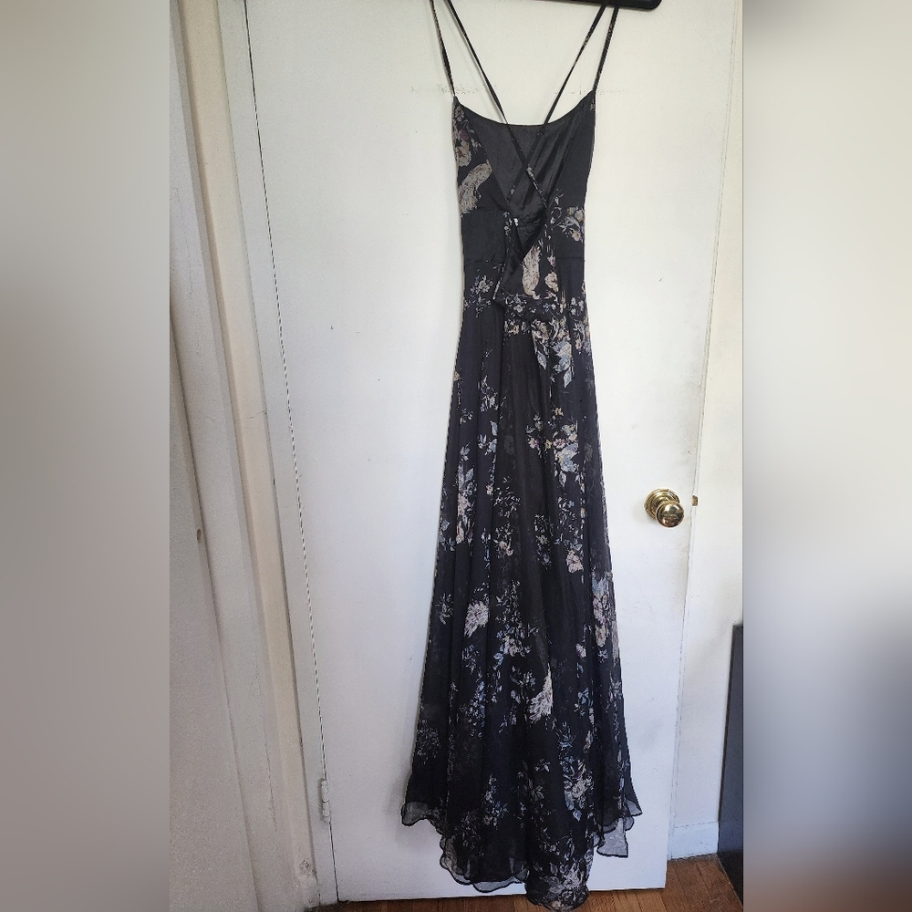 Lulu's Mood of the Night Black Floral Print Maxi Dress Size Medium - Picture 8 of 10